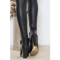 9 Cm Heeled Boots Black Leather - 11947.264.