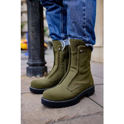 CH027 - SST Quebec Erkek Bot HAKI