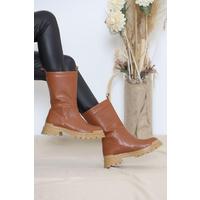 Thick Sole Boots Tan - 12002.264.